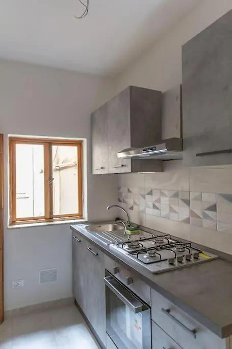 Sweet Apartment Near Piazza Pitti Florence Italy