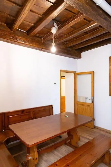 Sweet Apartment Near Piazza Pitti Florence